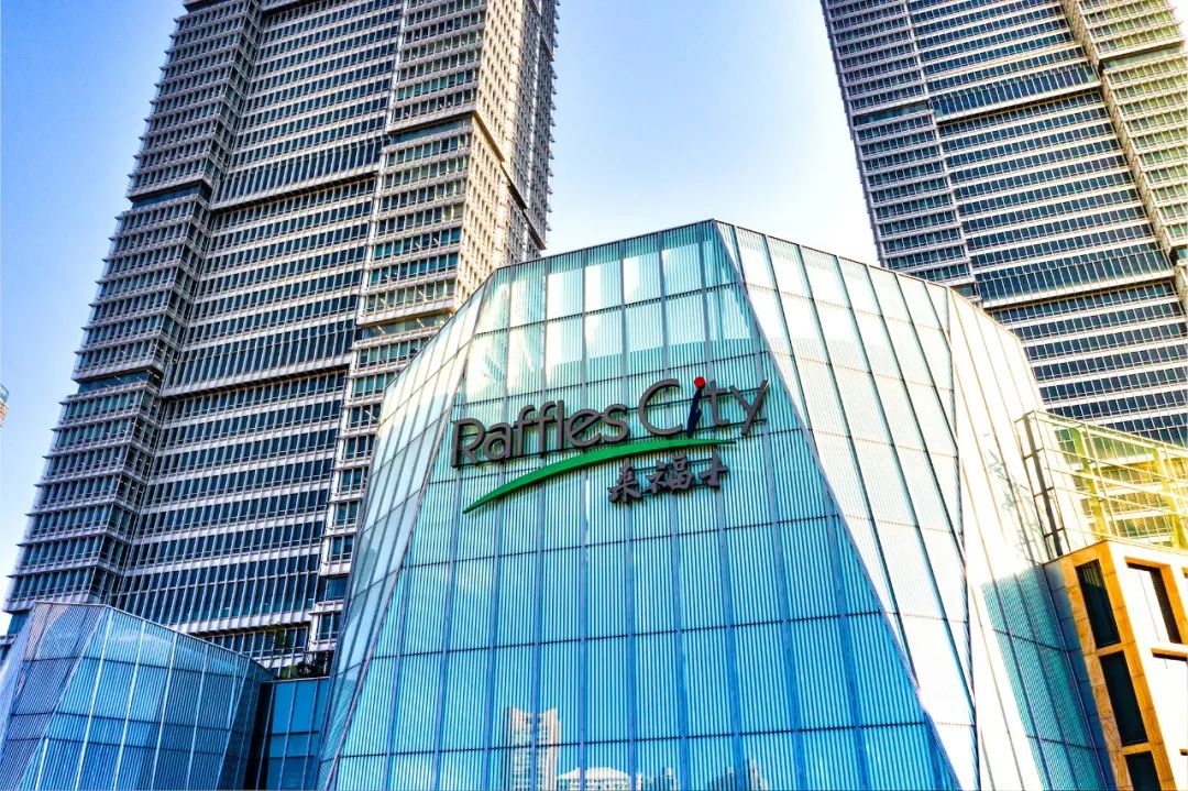 草莓音乐节没玩够年中去北外滩来福士继续嗨