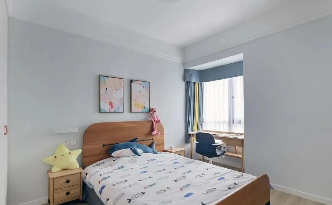 石膏板走边吊顶其实不仅仅是风格和美观的问题,吊顶承担了一些必要