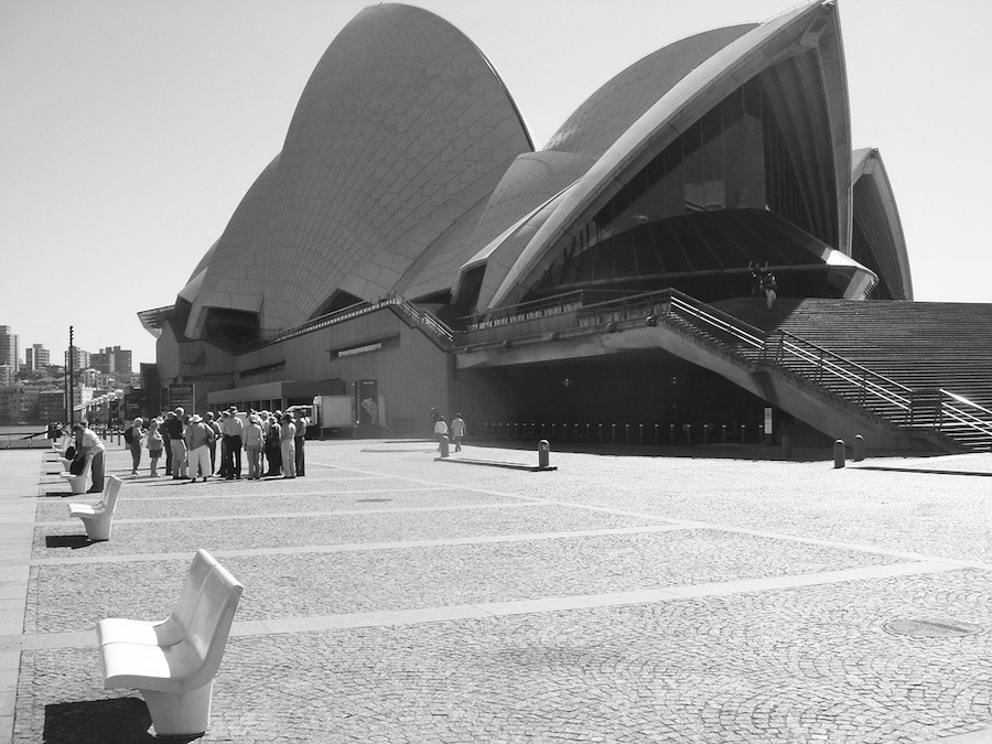 悉尼歌剧院（设计 ：约翰·伍重）