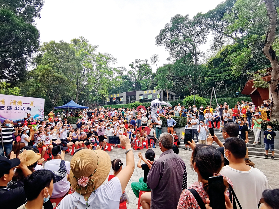 深圳流动人口_没有流动人口,城市就没有生命力,武汉,深圳,成都都是一样的