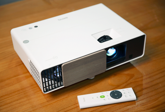 好看又好看明基i750投影机诠释居家生活美学