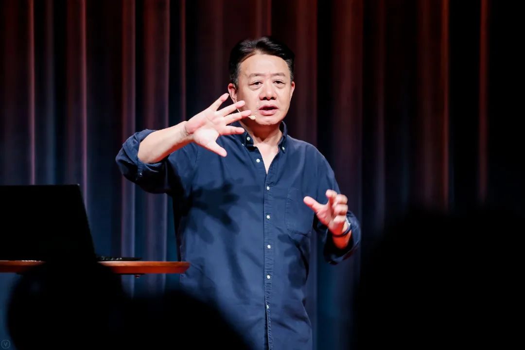 专访让哲学走下神坛奇葩说人气导师刘擎教授以智慧和思辨做清醒的现代