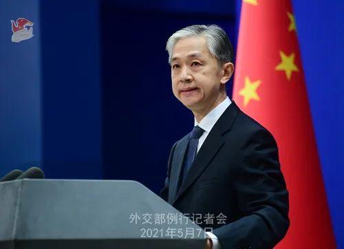 晨读休闲区蓝鸢梦想 - Www.slyday.coM