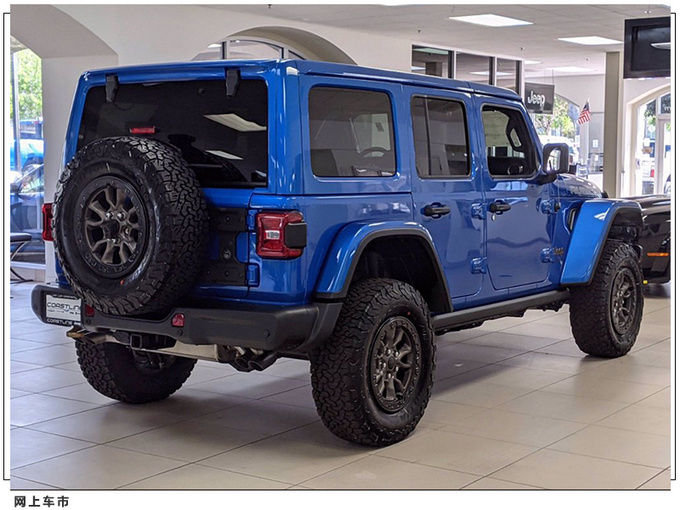 jeep全新牧马人新车型实拍搭64lv8引擎配置性能大升级