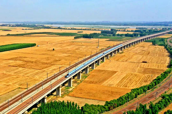 全国铁路6月25日实行新的列车运行图 高铁成网运行优势更加凸显