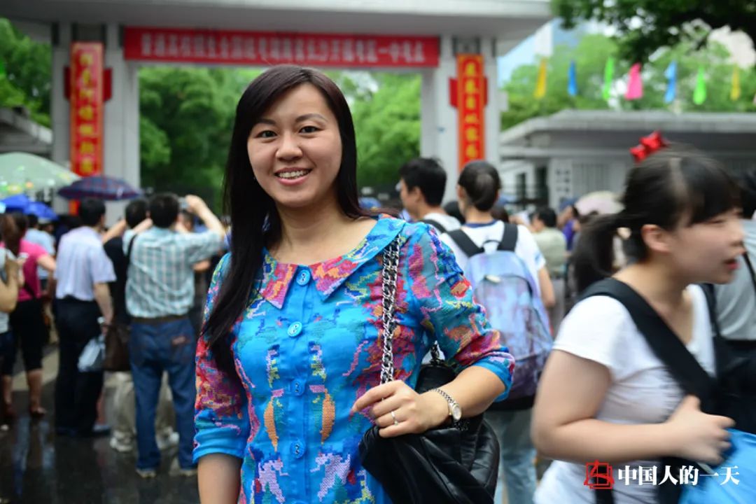 陪考妈妈用5000张照片记录高考11年