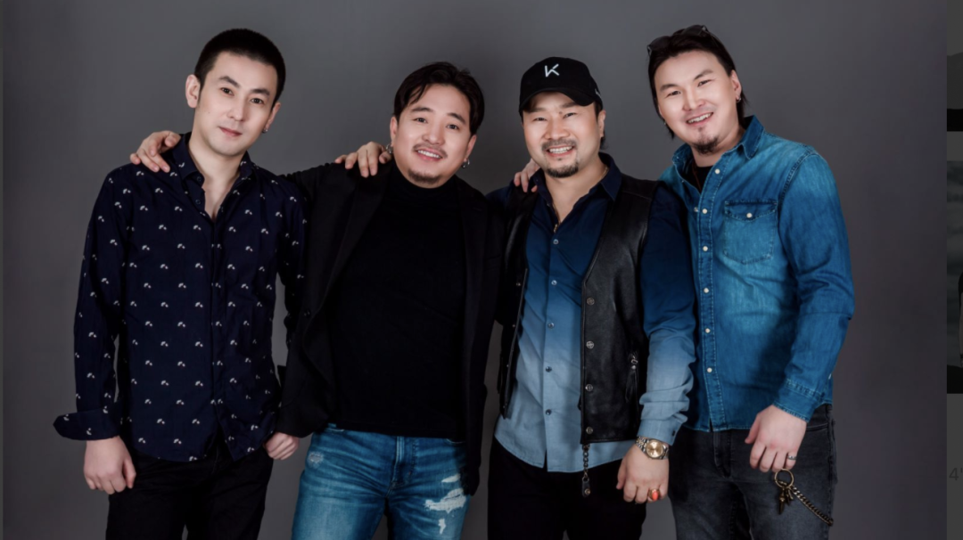 与很多蒙古族乐队不同,肃腾suutan乐队没有改编翻唱传统民歌,其曲目大