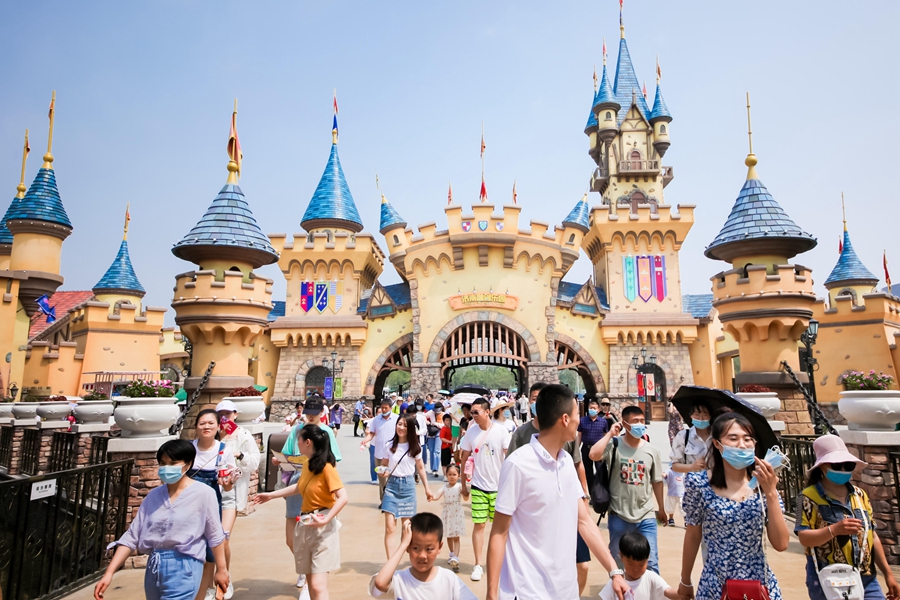 端午小长假第一天济南融创文旅城接待游客11万人次