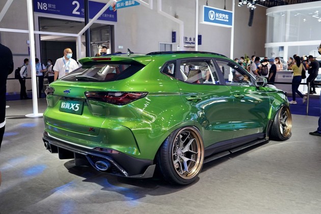 2021重庆车展:"绿魔"来袭 长安欧尚x5改装版车型亮相