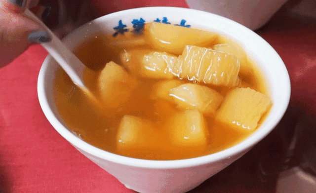 ▲朴实无华的水果糖水