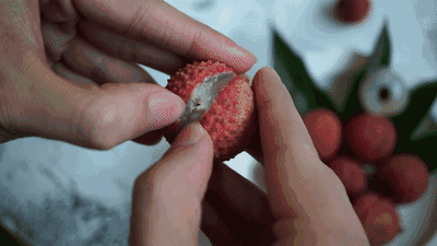 ▲剥开那一瞬简直无法抗拒 / 图虫