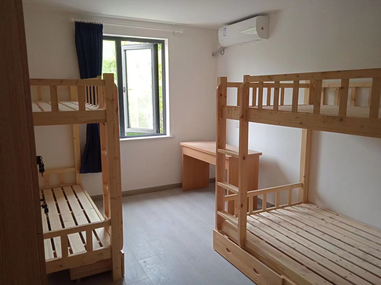 近期消息显示：石桥铺50块快餐漂亮吗？实地走访揭秘性价比与真实体验