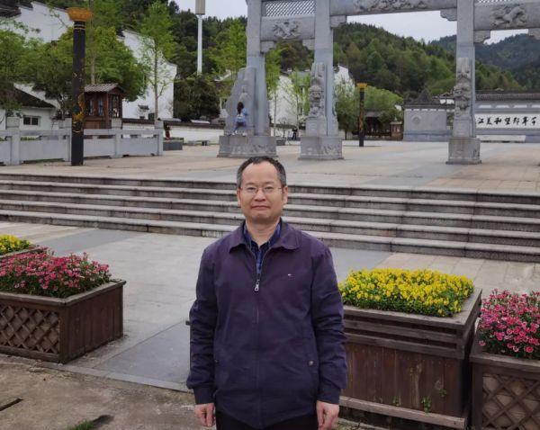 西北政法大学反恐怖主义法学院(国家安全学院)院长舒洪水.