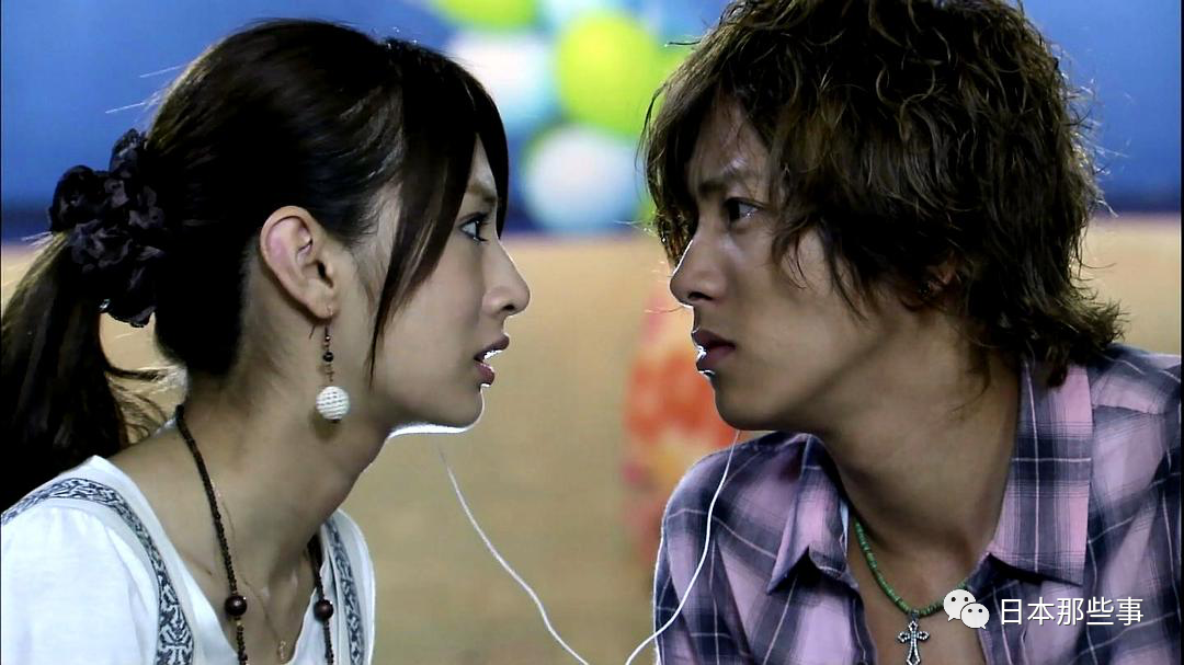 濑户康史山本美月恋爱结婚生活甜蜜点滴让人欣慰