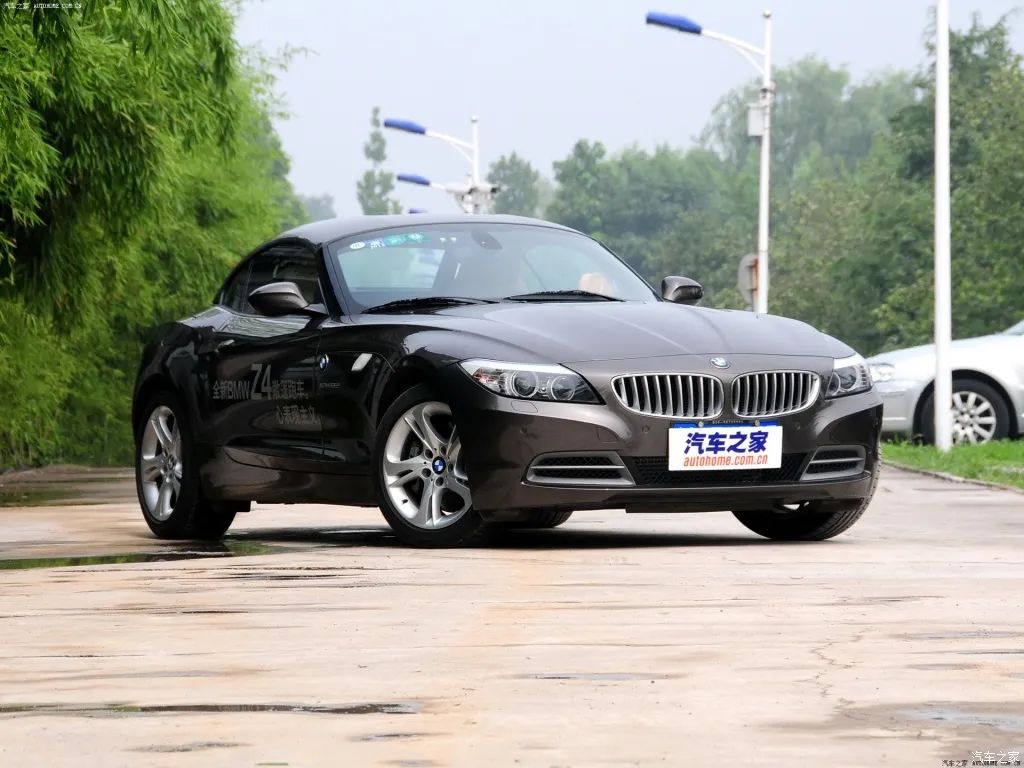 二十多万的敞篷跑车,夏天开出去有多拉风?-新浪汽车