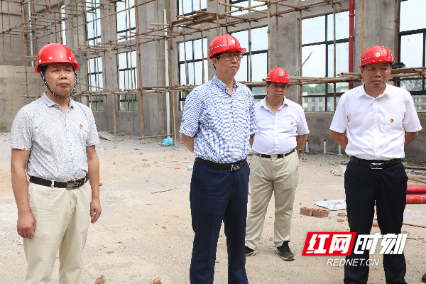 罗建华到江华开展"我为群众办实事"实践活动并检查安全生产和调研乡村