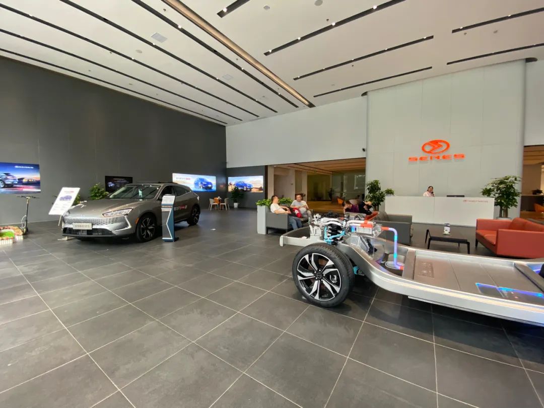 想当"东方底特律"的重庆,下一战筹码是什么?|调查