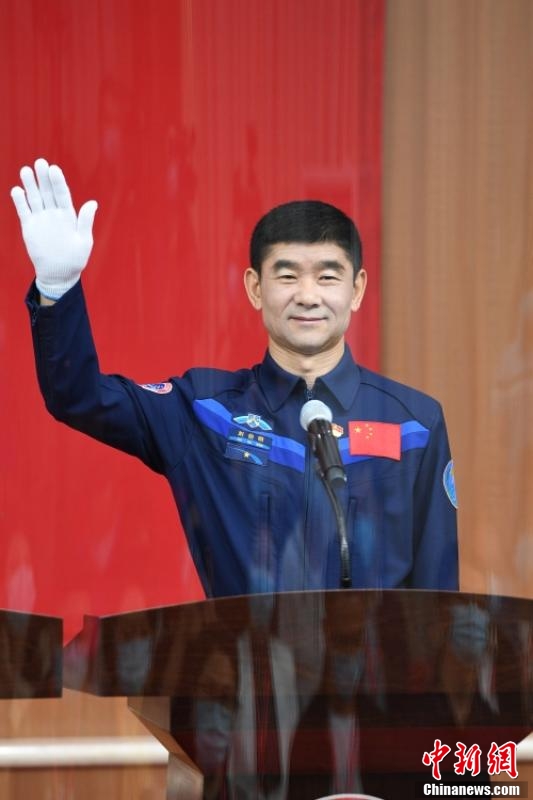 刘伯明.汤洪波.