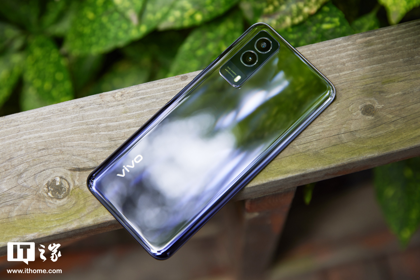 it之家开箱vivoy53s手机图赏5000mah电池6400万双摄