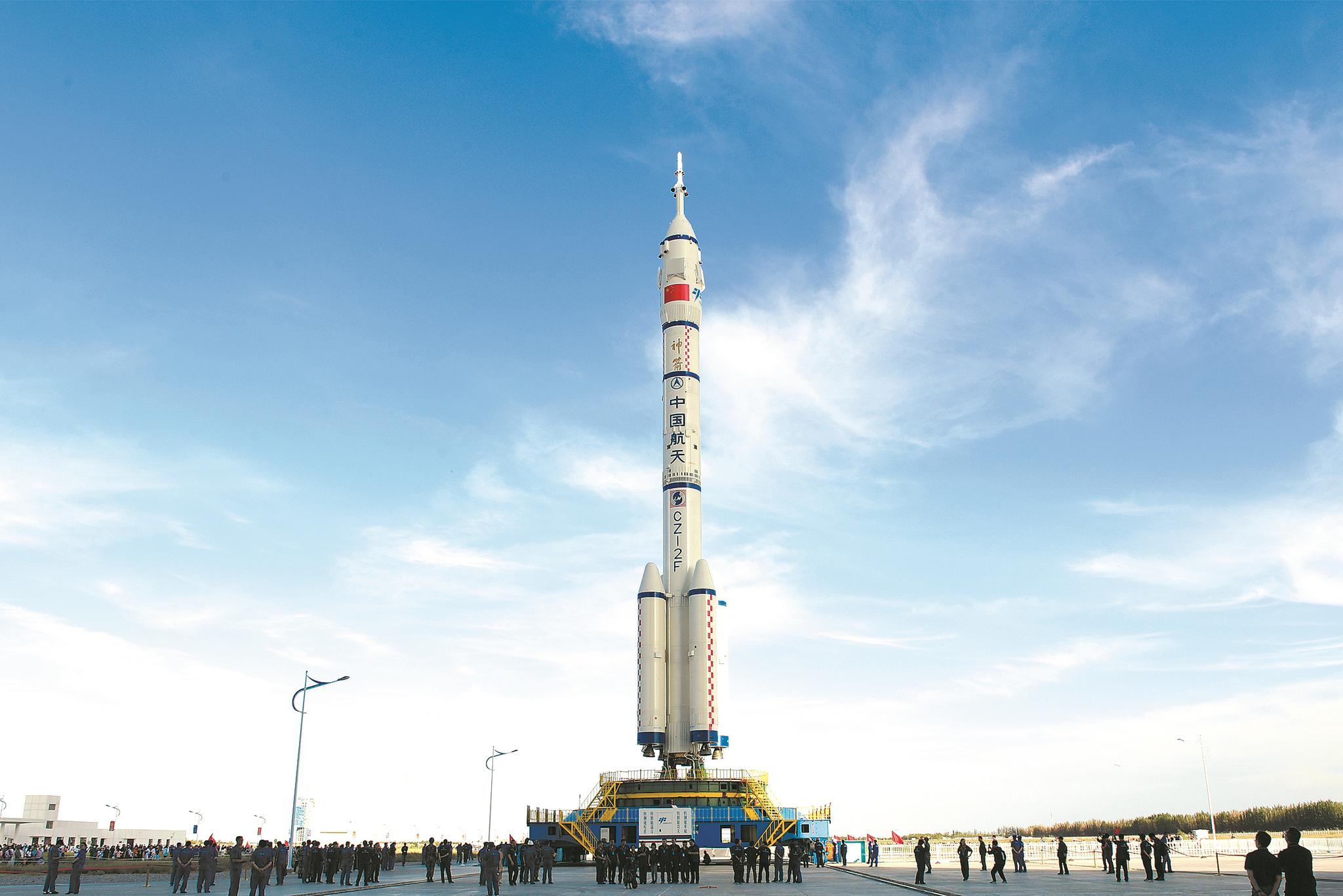 空间站阶段飞天第一棒开跑航天员将在轨3个月出舱两次