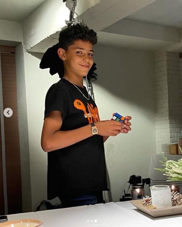 是巨星也是好爸爸,c罗ins祝迷你罗生日快乐|克里斯蒂亚