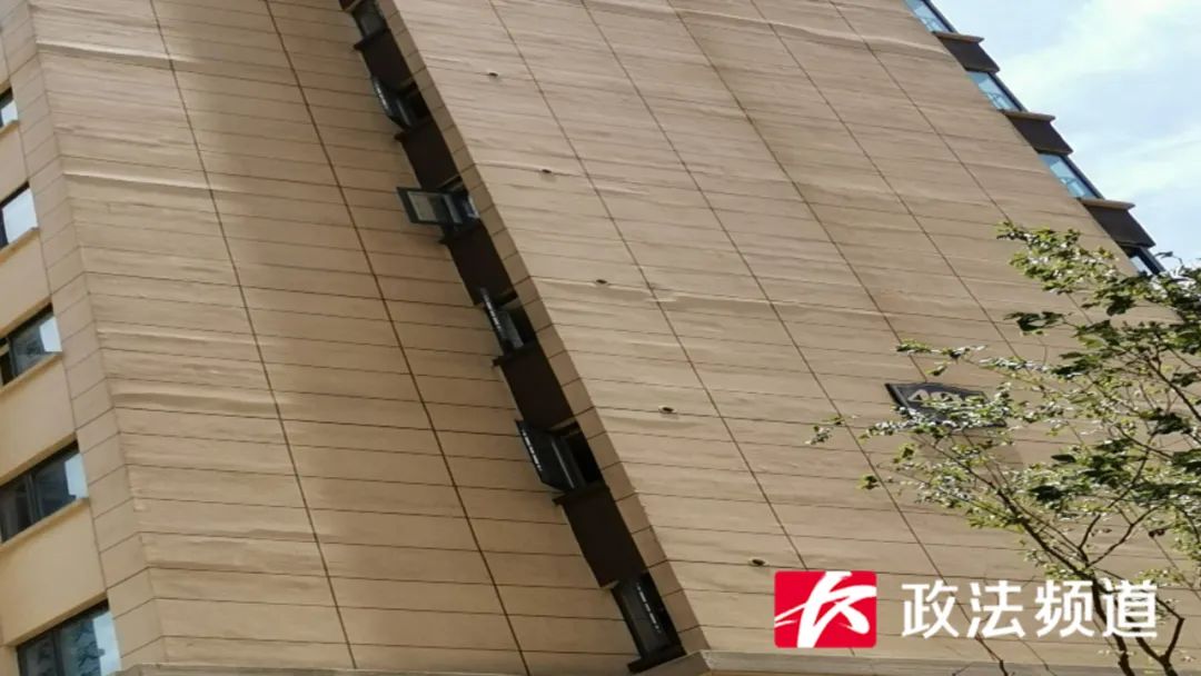 小区多栋住宅楼外墙鼓包,开发商回应了