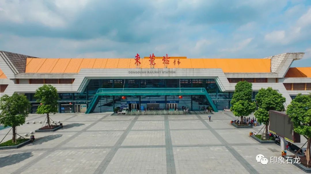 东莞火车站新设临时停车场,这样换乘更方便!(附攻略)|东莞市_新浪新闻