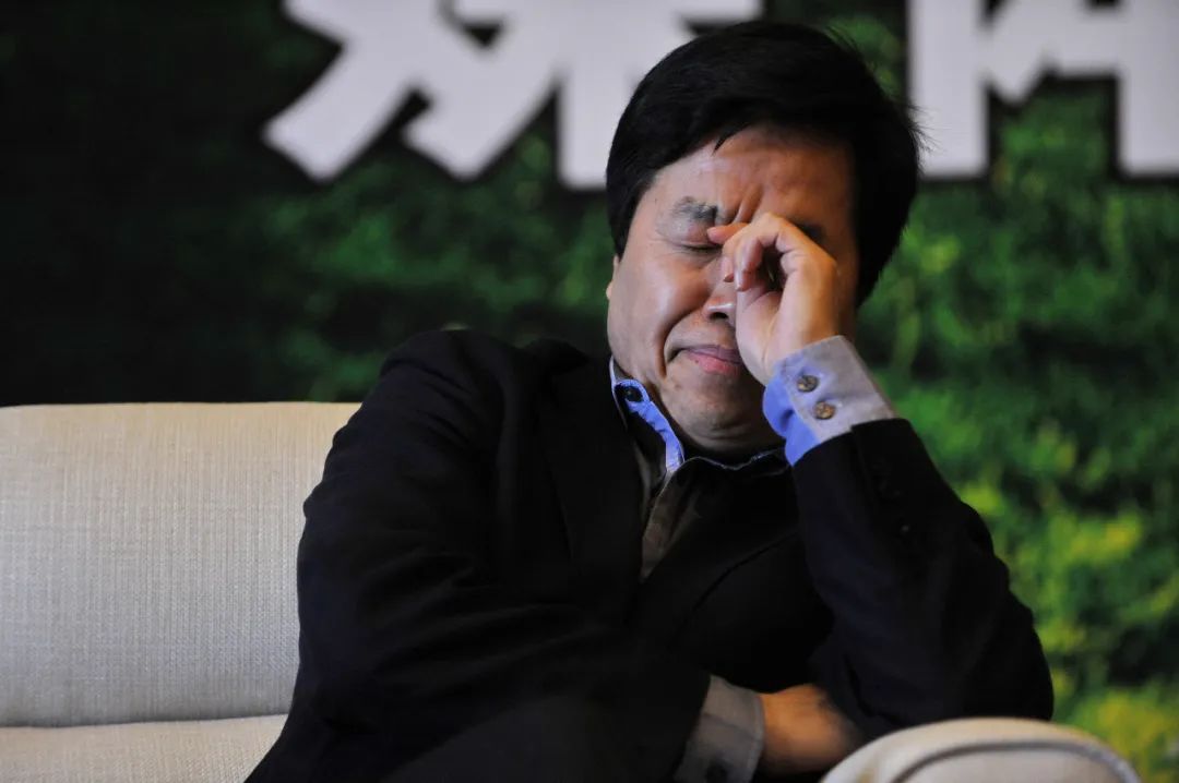 董事长兼职_开勒环境增速缓慢!董事长投资企业不是关联方董监高在外兼职多!