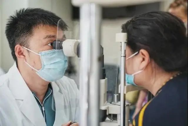 感动！陶勇医生被砍496天后，9岁女儿第一次发声：我比爸爸大6岁，我可以照顾他休闲区蓝鸢梦想 - Www.slyday.coM