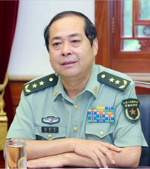 "银河-Ⅲ"总设计师杨学军国防科技大学教授张民选:"那个时候,搞硬件的