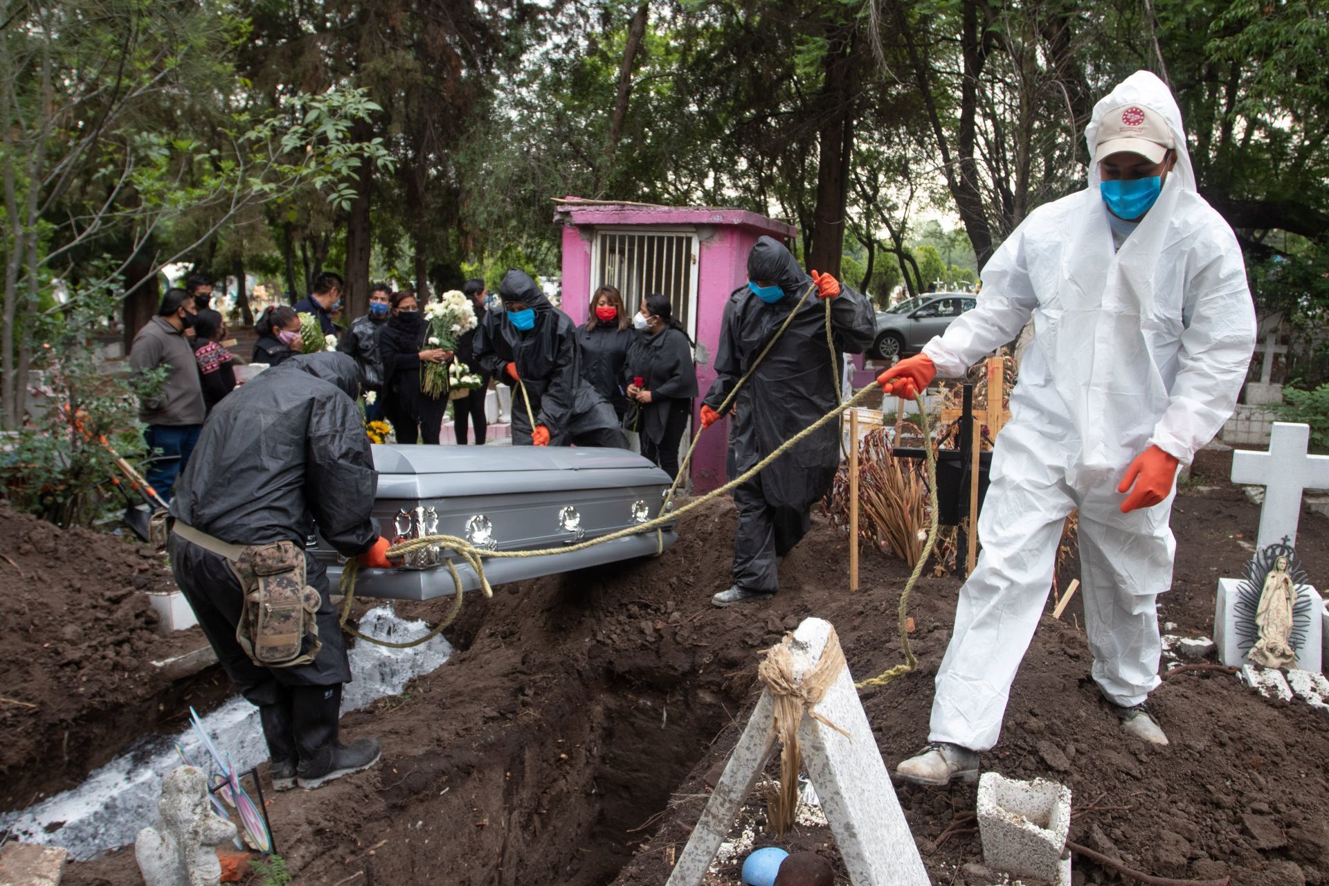 全球疫情死亡率最高的国家易主秘鲁一天修订增加11万死亡病例 新冠肺炎 新浪财经 新浪网 全球疫情死亡率最高的国家易主秘鲁一天修订增加11万死亡病例 新冠肺炎 新浪财经 新浪网