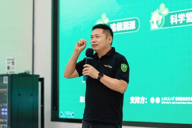 叮咚买菜创始人兼ceo梁昌霖表示,吃得好是全人类的需求,而不只是