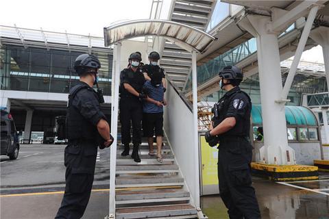 涉嫌贩卖冰毒29公斤！公安部部督一级“钉子”逃犯被武汉警方抓获休闲区蓝鸢梦想 - Www.slyday.coM