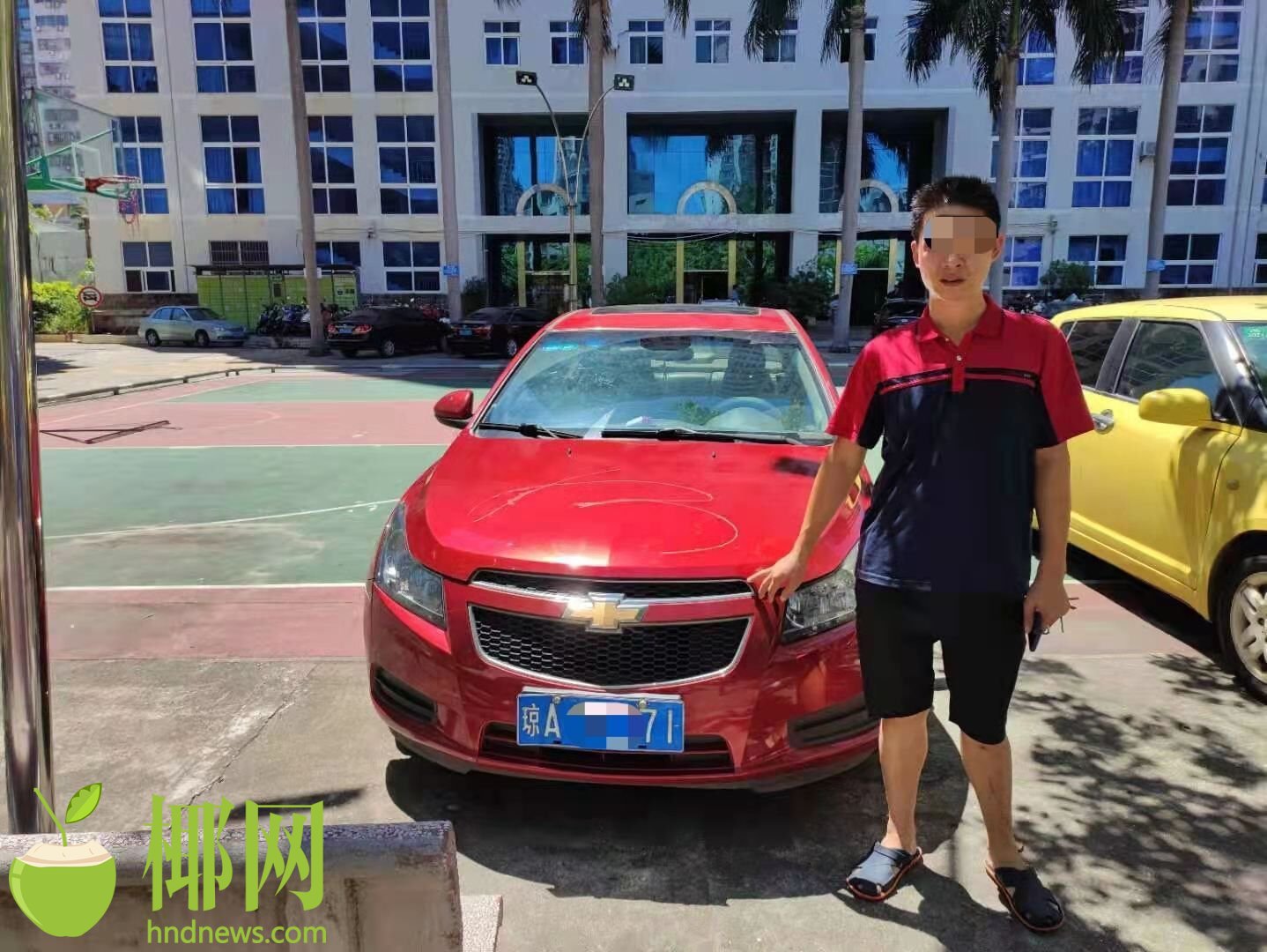 驾驶证被吊销期间仍开车上路 一男子被海口交警拘留、罚款休闲区蓝鸢梦想 - Www.slyday.coM