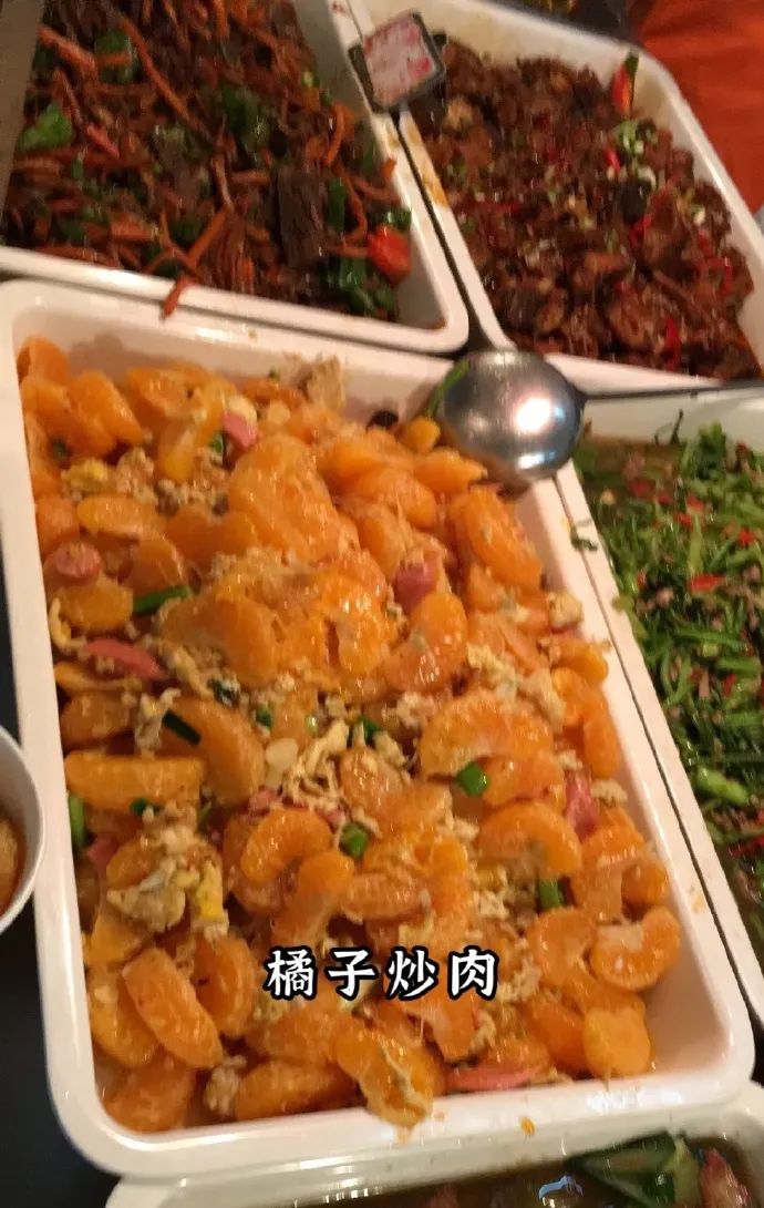 学校食堂黑暗料理,每一道都是想不到的组合!