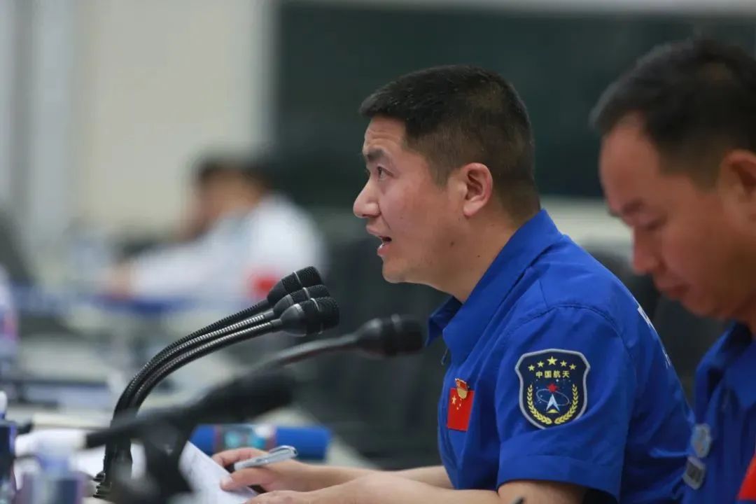 从212号到0号他走了18年