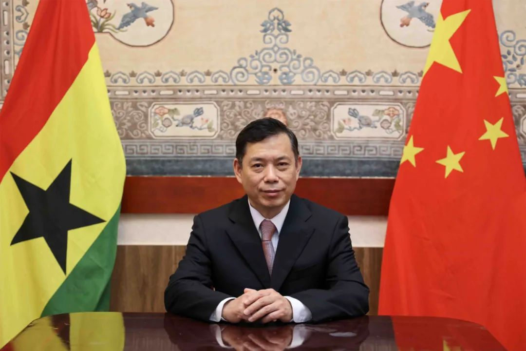中国驻加纳大使卢坤