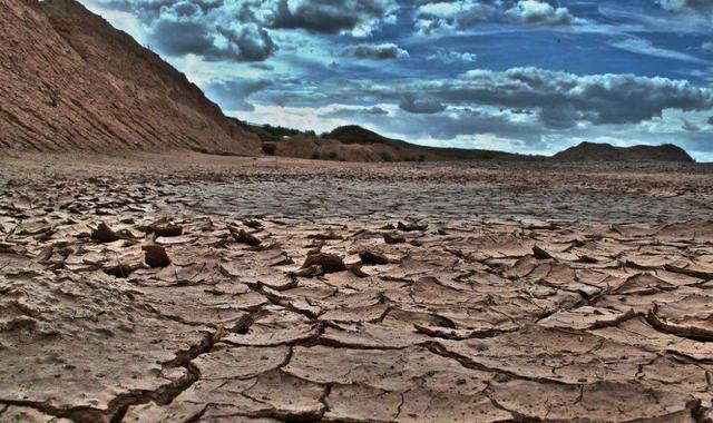 美国西部遭遇1200年最严重干旱,这下看拜登该怎么办?|拜登|美国|农民_新浪新闻