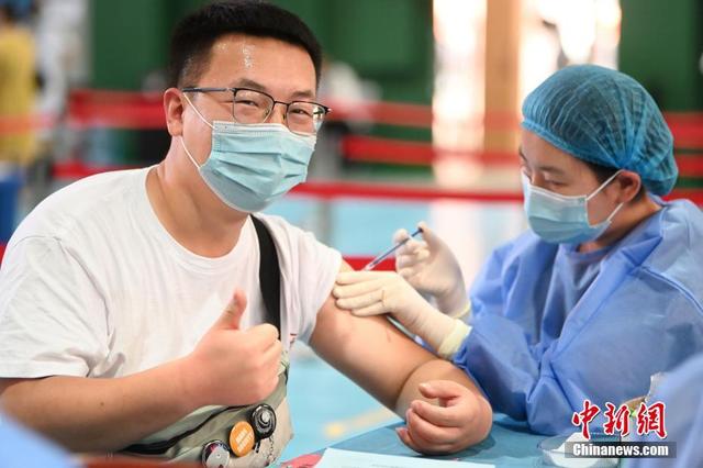 中国新冠病毒疫苗接种突破10亿剂次休闲区蓝鸢梦想 - Www.slyday.coM