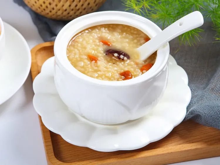 夏至后到三伏天更需去暑补阳这4碗汤粥收好啦