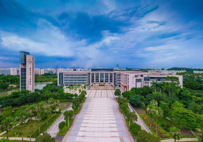广州大学今年计划本科招生7580人,新增智能制造工程等2个专业