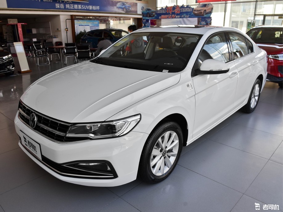 工薪族的务实之选小哥带你一起看大众宝来