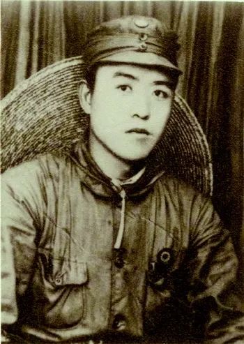 1936年4月 中共中央北方局任命黎玉为山东省委书记 前往山东