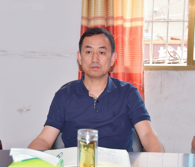 陈历贤调研坪上镇信访维稳工作