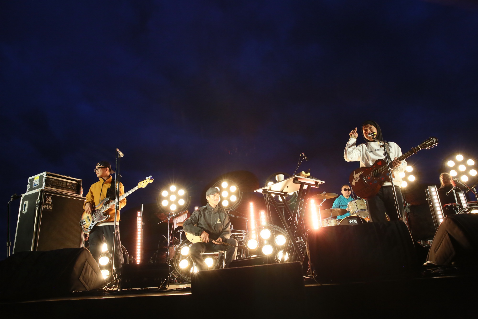 在零下8度的夏天,与痛仰乐队一起走过北疆