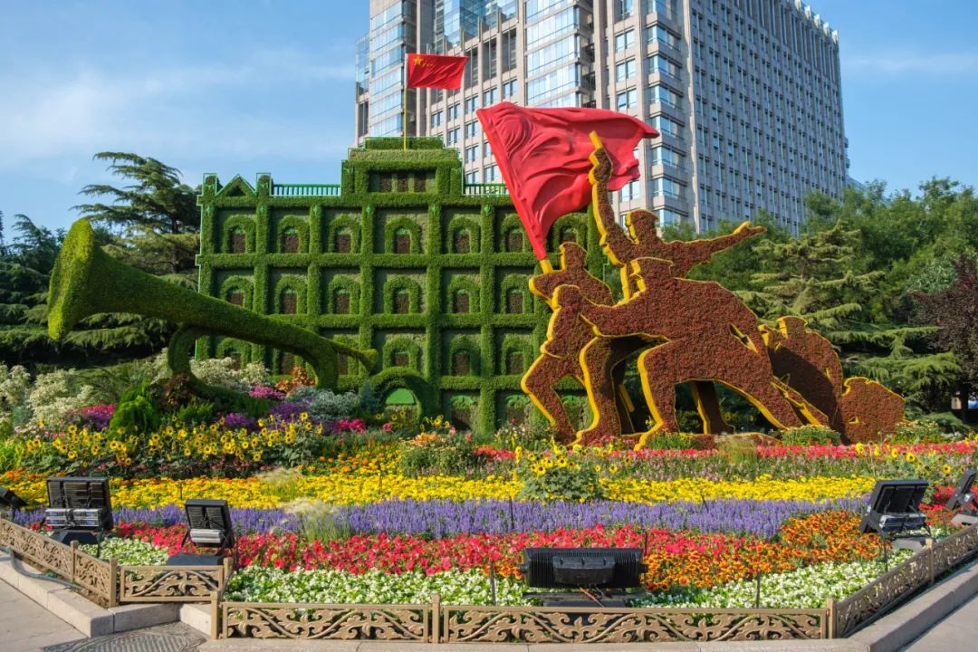 长安街花坛有哪些巧妙构思对话花坛设计师