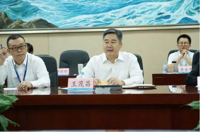 是,虽然邹庆忠担任着浪潮集团的董事长,但浪潮集团总裁仍是王茂昌担任