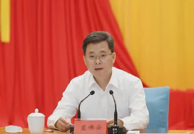 蓝佛安当选山西省长