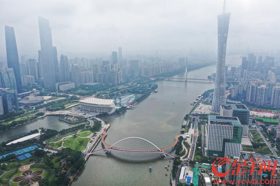 你好海心桥广州首座跨江人行天桥今早开通