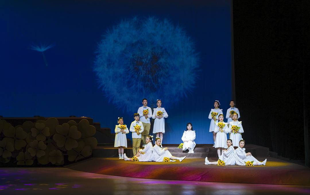 原创城市音乐情景剧《幸福之光》成都首演 编剧潘乃奇:特别的创作给